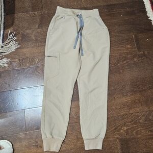Figs Latte Tan Cream Scrub Bottoms Joggers XXS / P